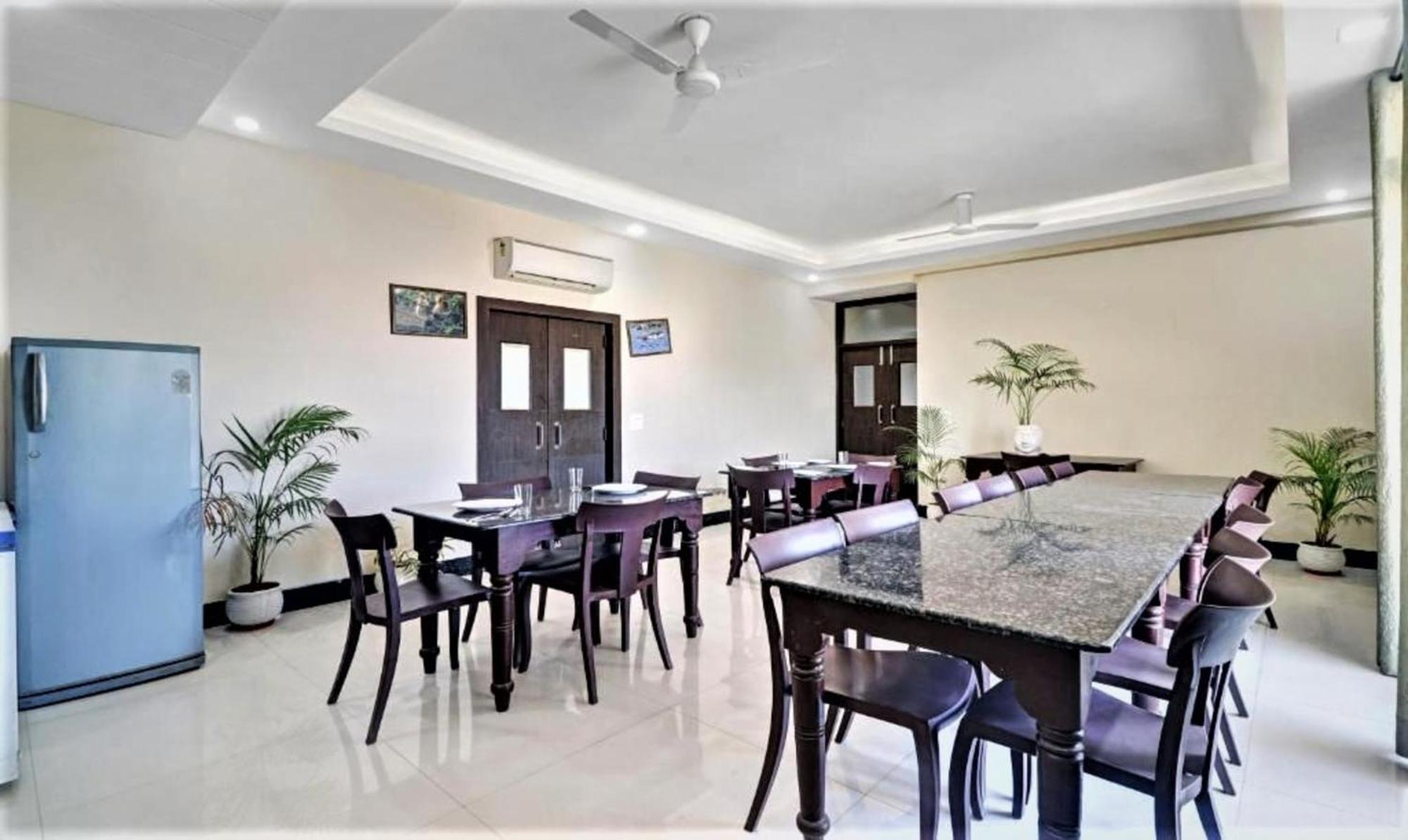 Hotel Ravi Residency Bharatpur Exterior photo